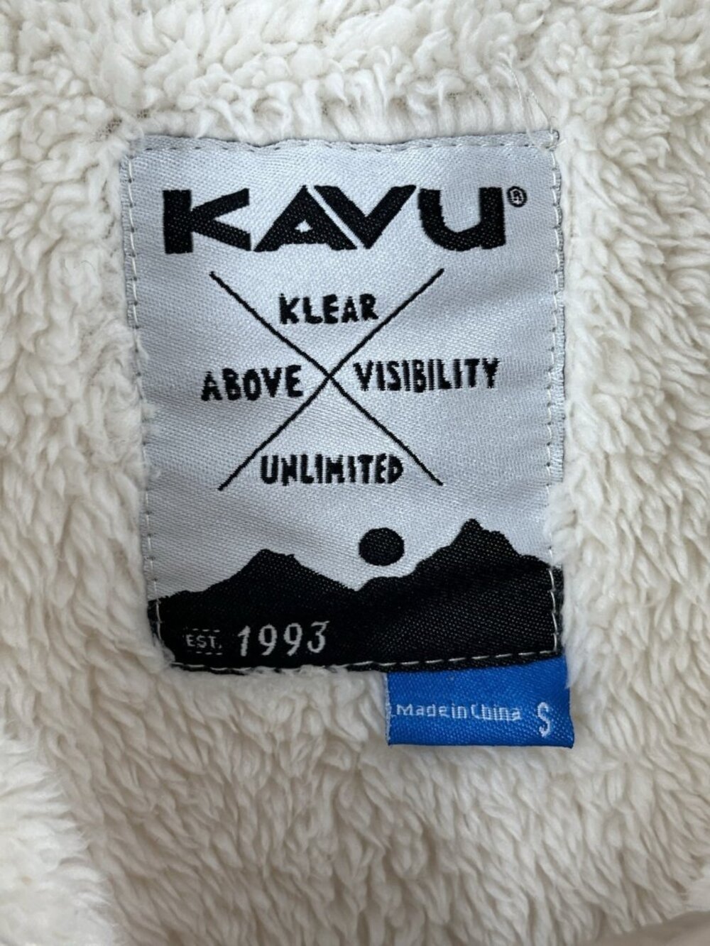 KAVU Women's Chalk Hooded Moon Ridge Popover Sherpa Sweatshirt Small - Picture 4 of 6